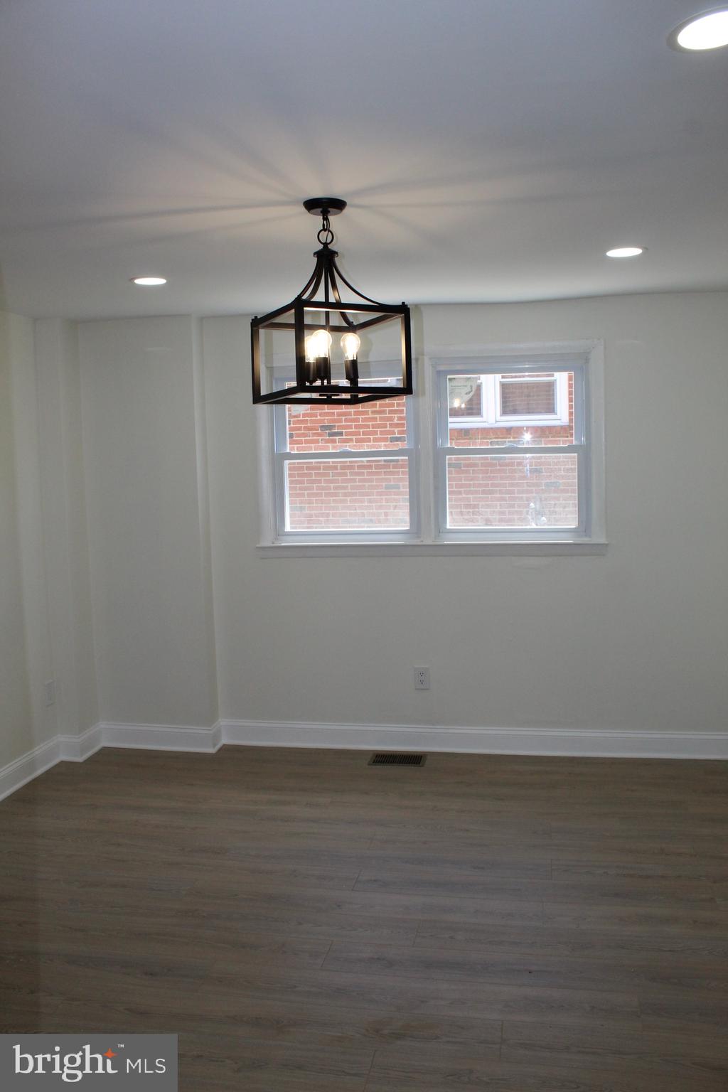 COLLINGDALE - Residential