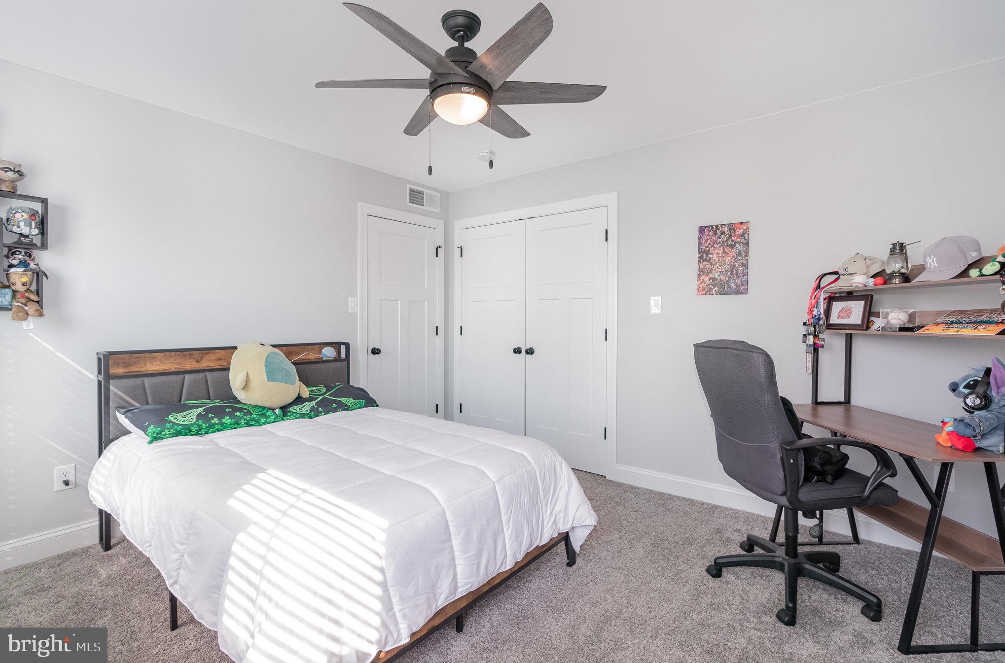 GRAND POINT CROSSING - Residential