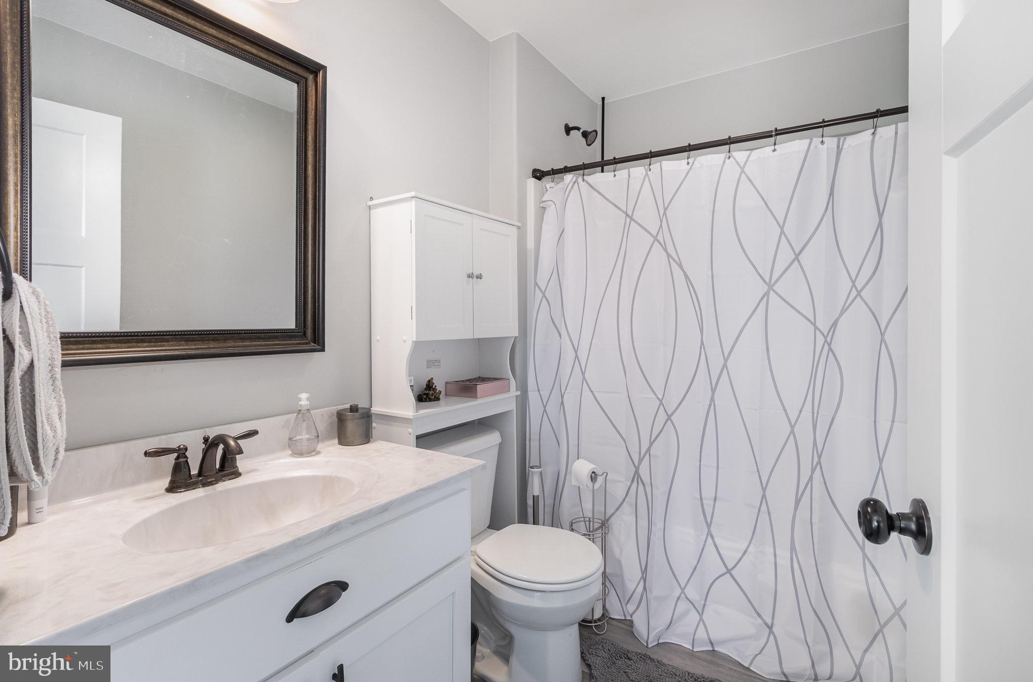 GRAND POINT CROSSING - Residential