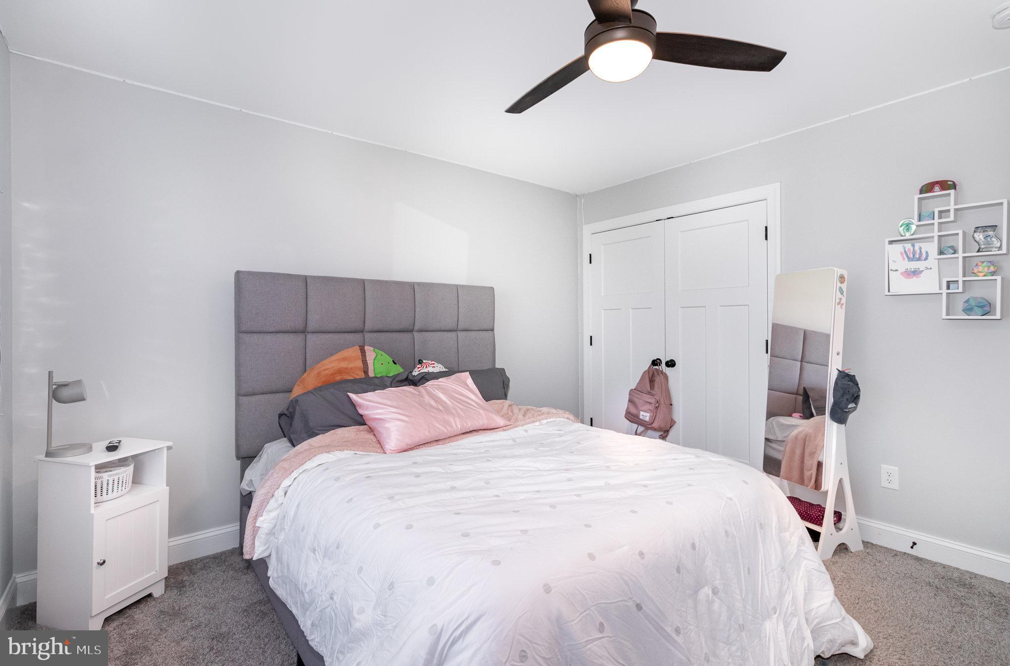 GRAND POINT CROSSING - Residential