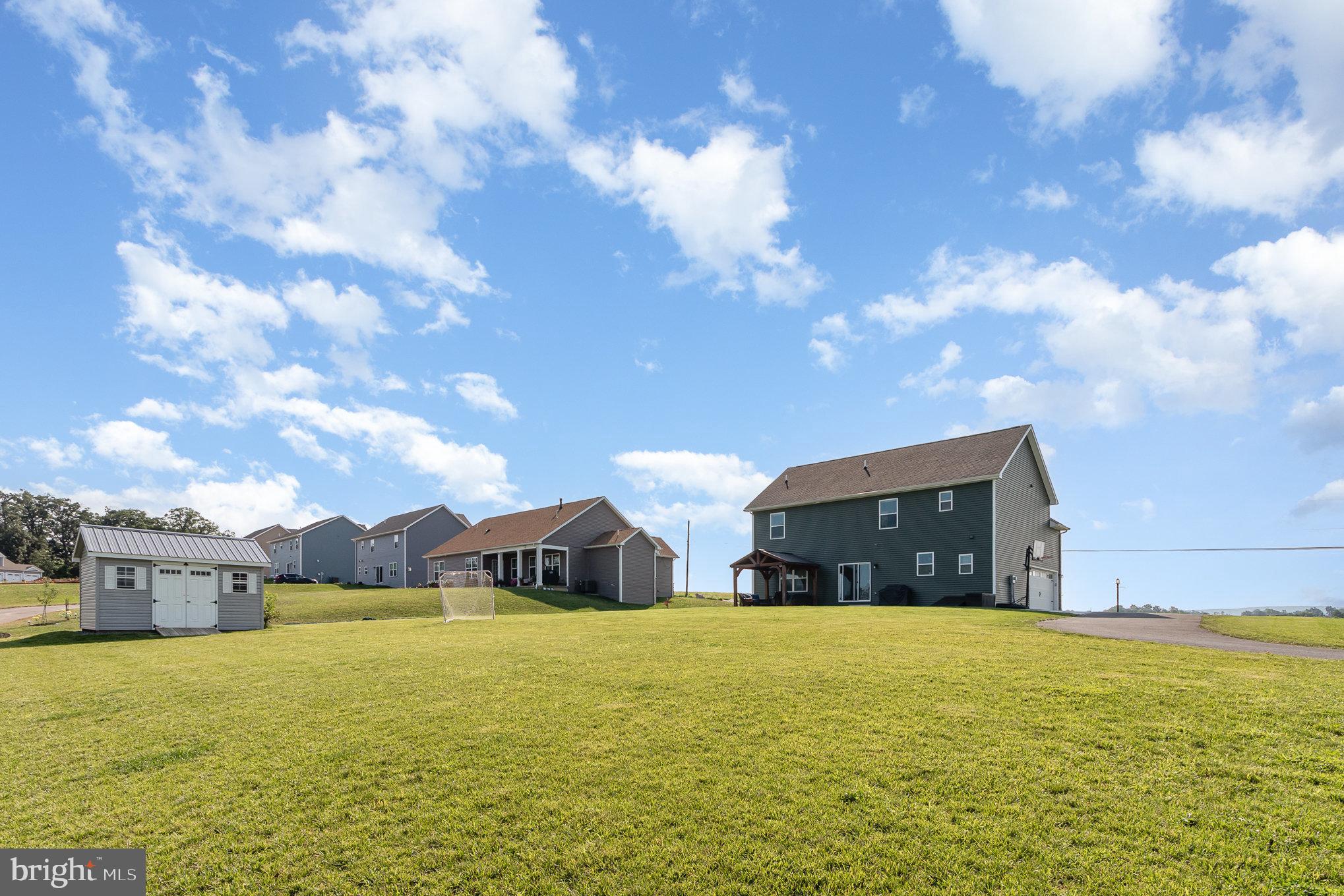 GRAND POINT CROSSING - Residential
