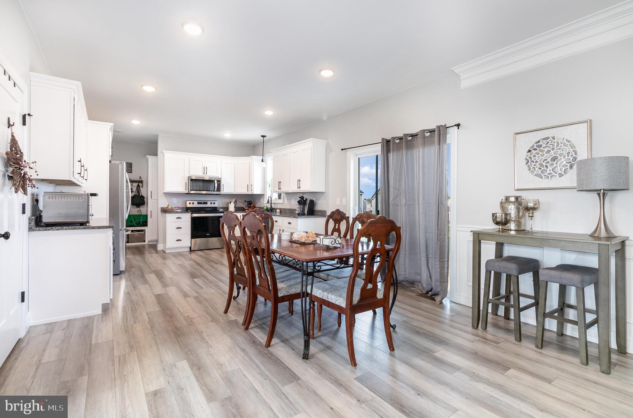 GRAND POINT CROSSING - Residential