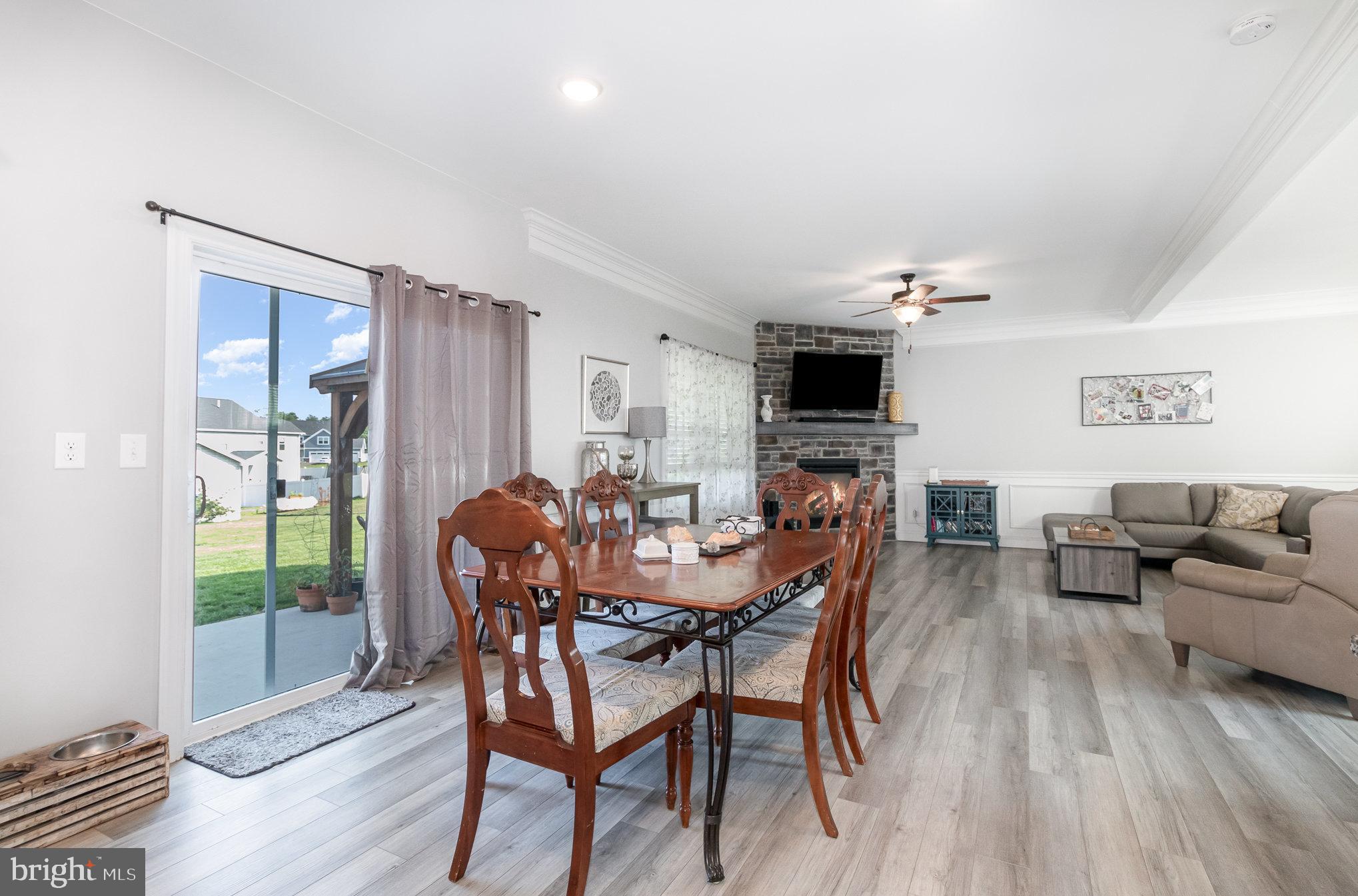 GRAND POINT CROSSING - Residential