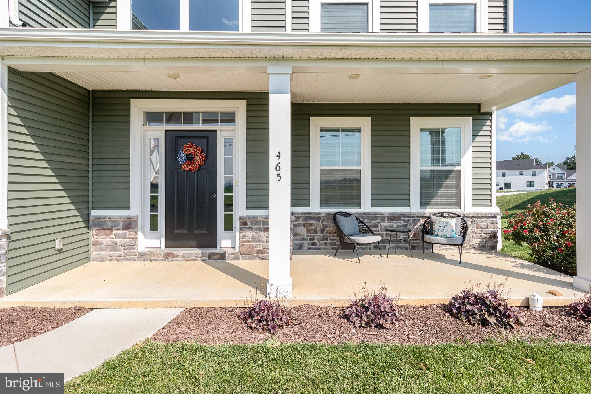 GRAND POINT CROSSING - Residential