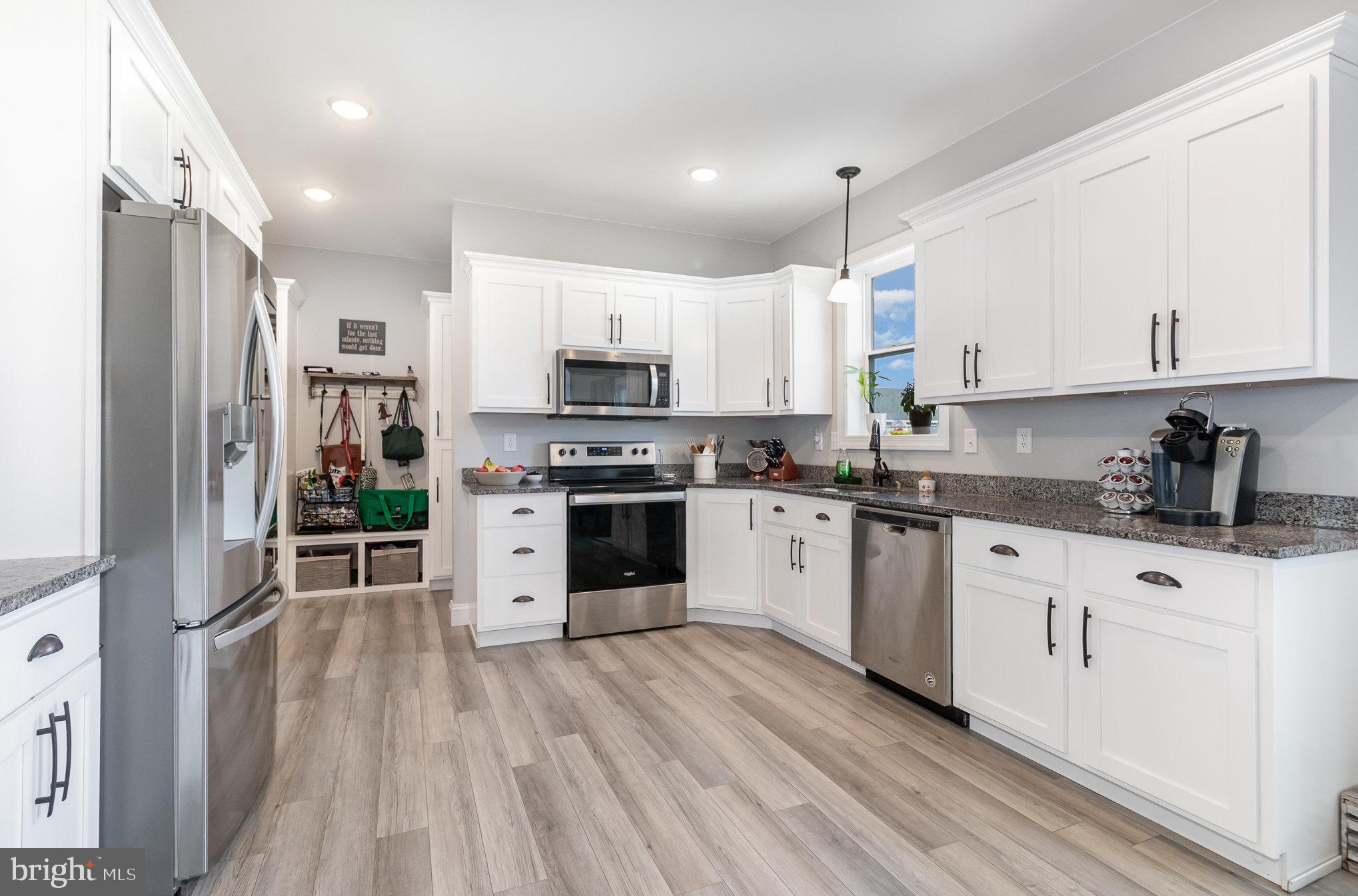 GRAND POINT CROSSING - Residential