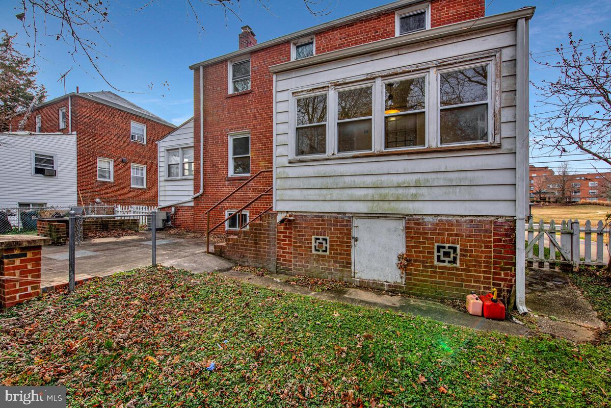 AVONDALE TERRACE - Residential