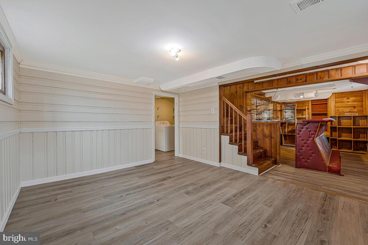 AVONDALE TERRACE - Residential