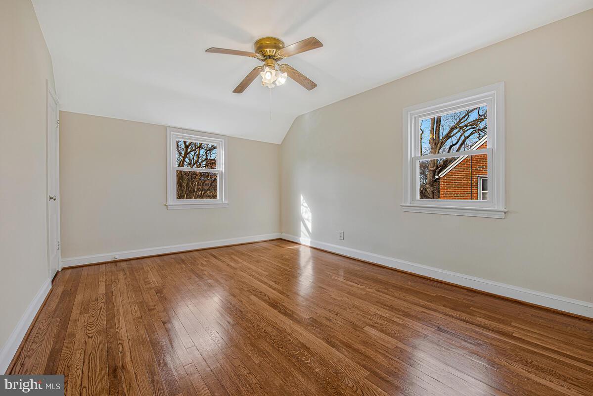 AVONDALE TERRACE - Residential