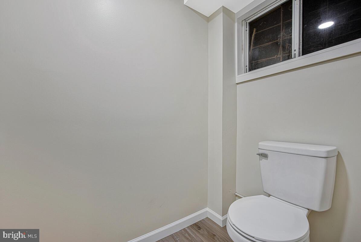 AVONDALE TERRACE - Residential