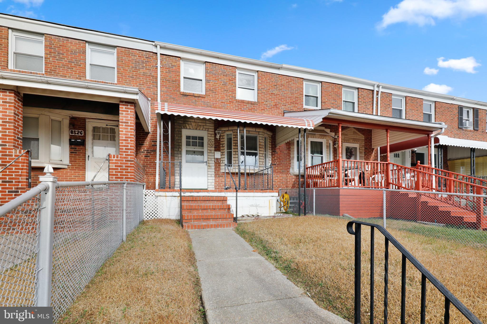CHARMING RENTAL IN DUNDALK!  QUIET NEIGHBORHOOD, EASY PARKING! PROFESSIONALLY MANAGED!  TWO BEDS AND 1 AND HALF BATHS! SCHEDULE YOUR SHOWING TODAY!