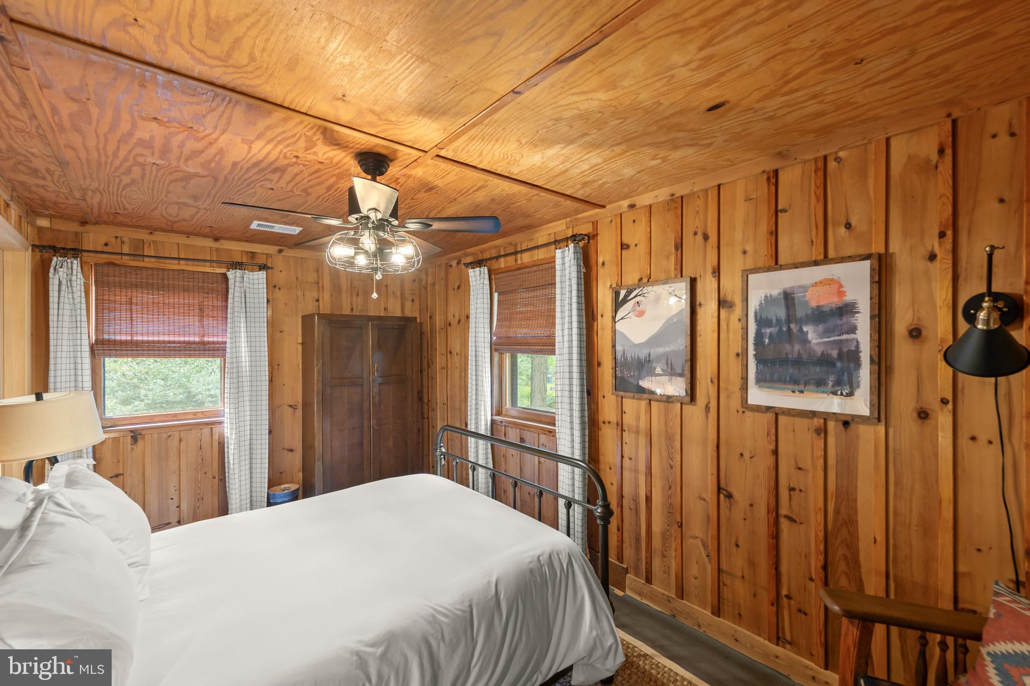 CEDAR POINT - Residential