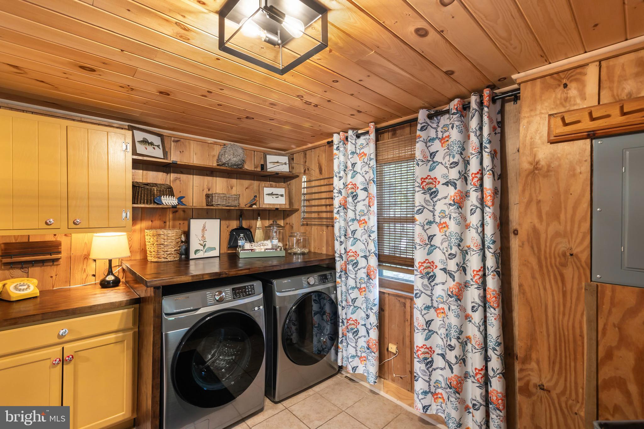 CEDAR POINT - Residential