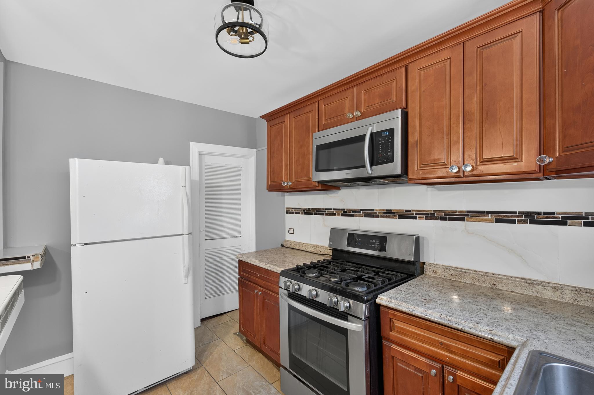 FELTONVILLE - Residential