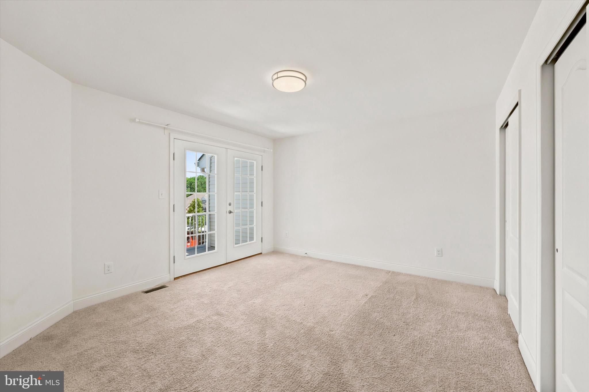 GRANDE AT MUIRWOOD H - Residential