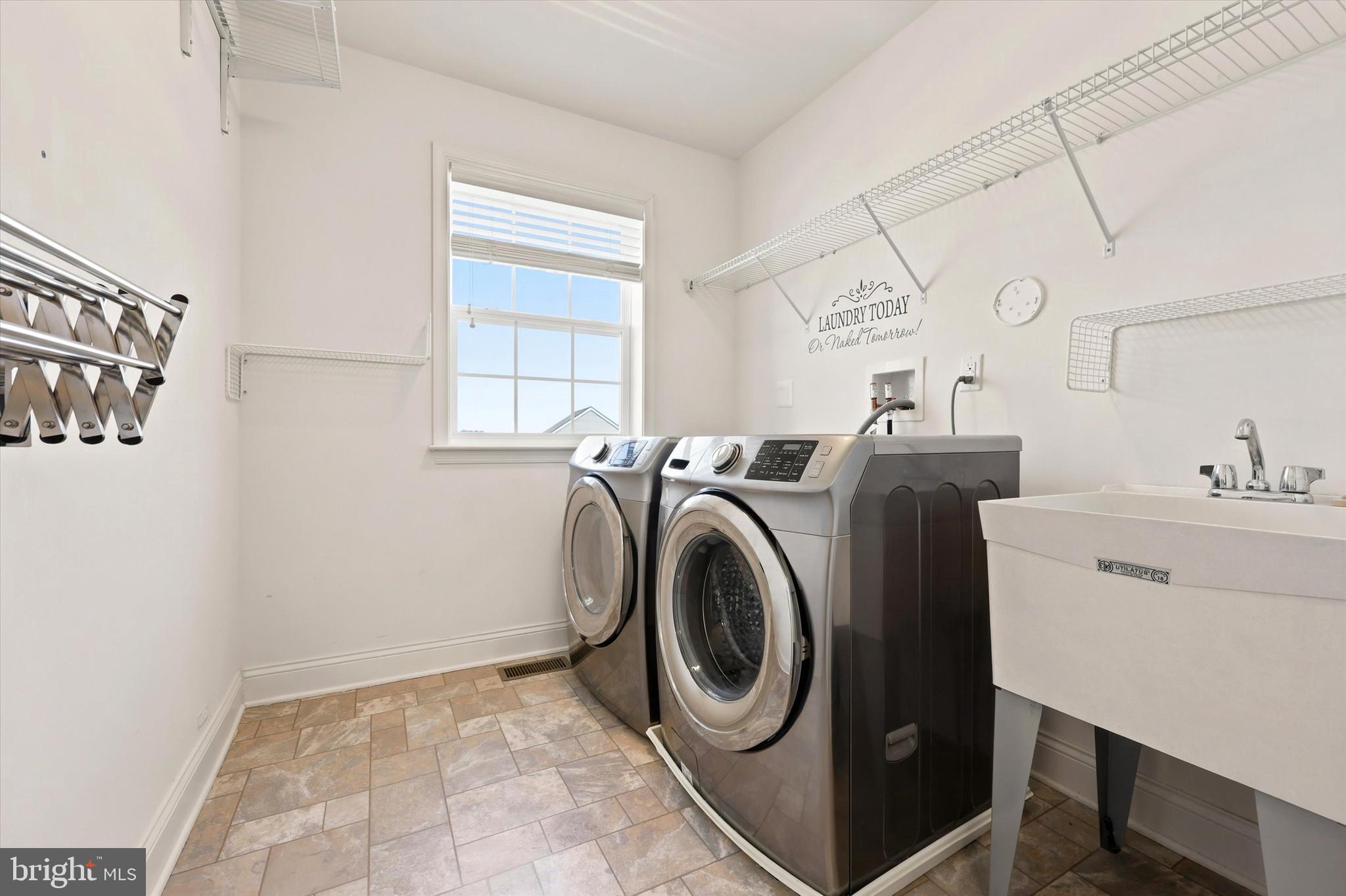 GRANDE AT MUIRWOOD H - Residential