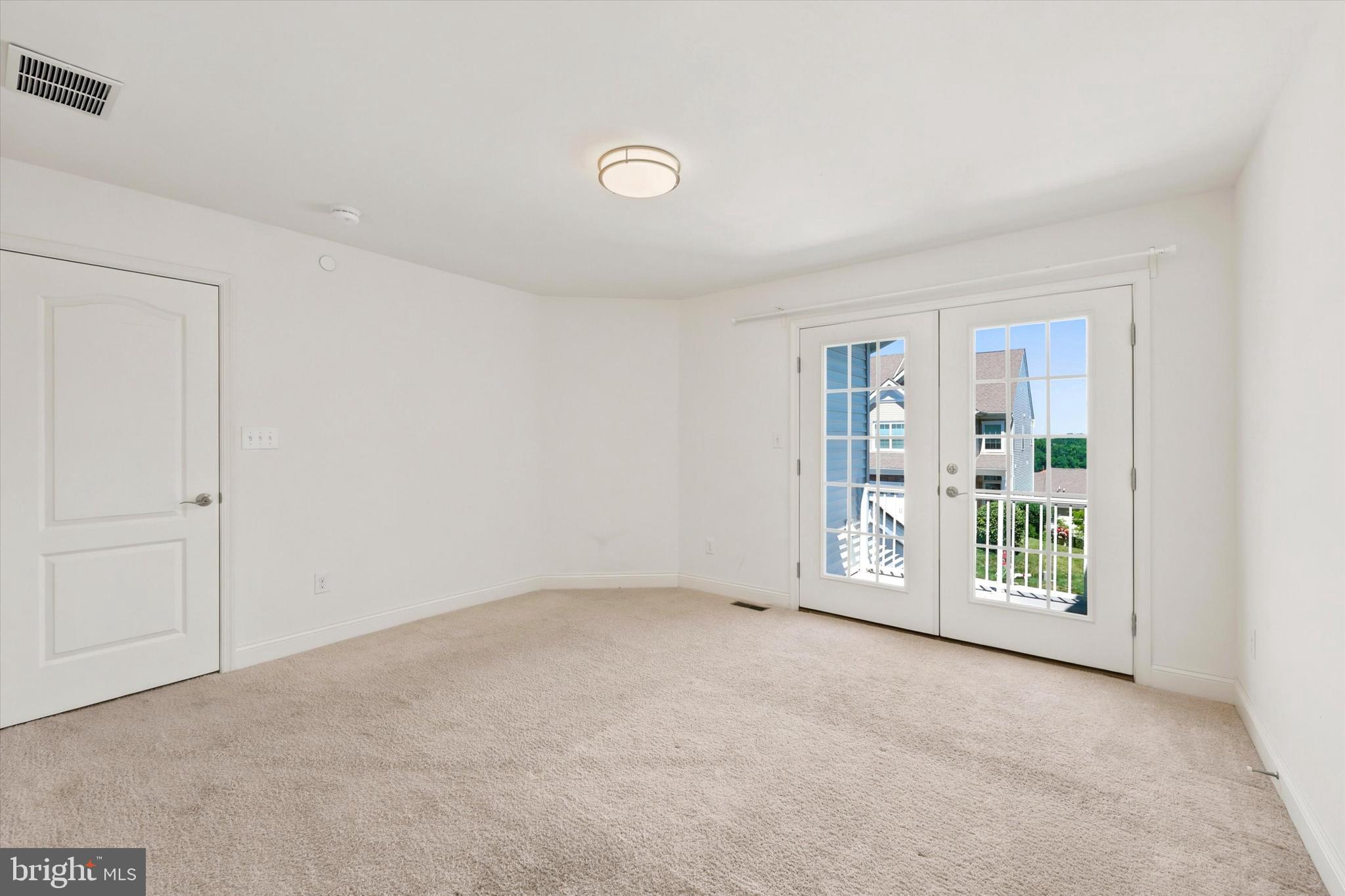 GRANDE AT MUIRWOOD H - Residential