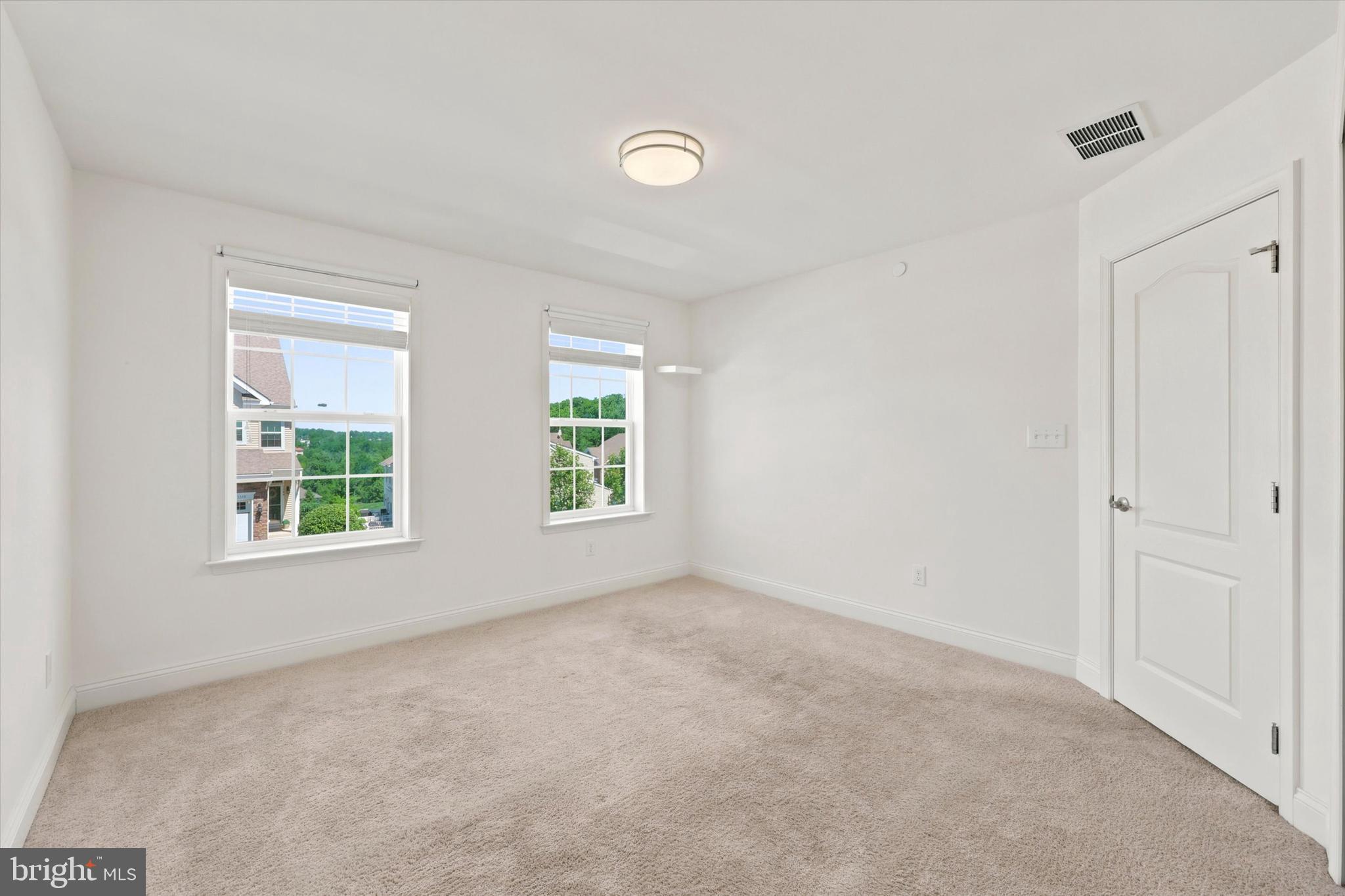 GRANDE AT MUIRWOOD H - Residential