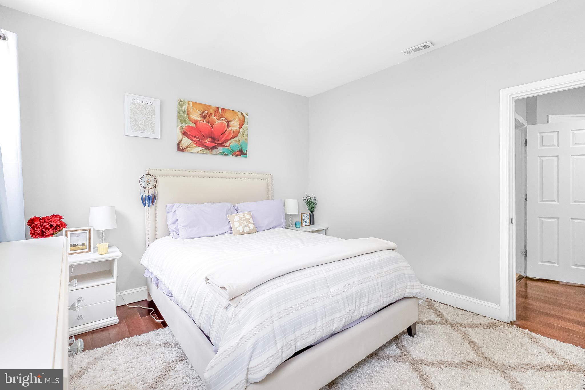 BELAIR-EDISON - Residential
