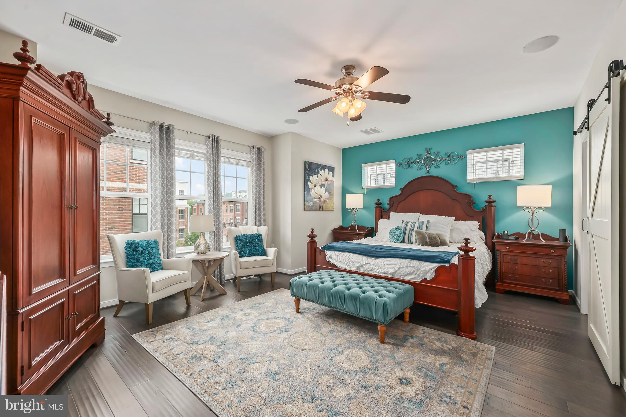CRESCENT PLACE - Residential