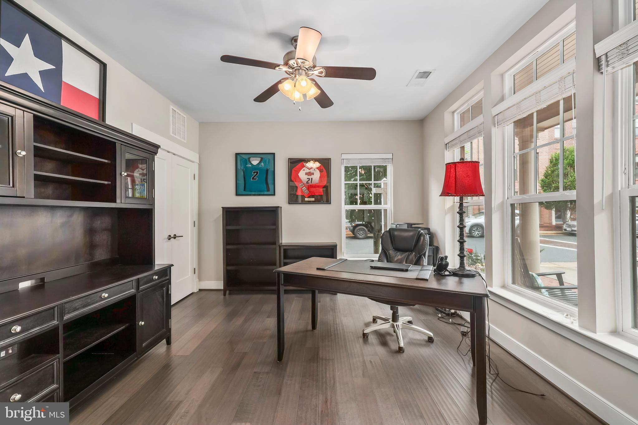 CRESCENT PLACE - Residential