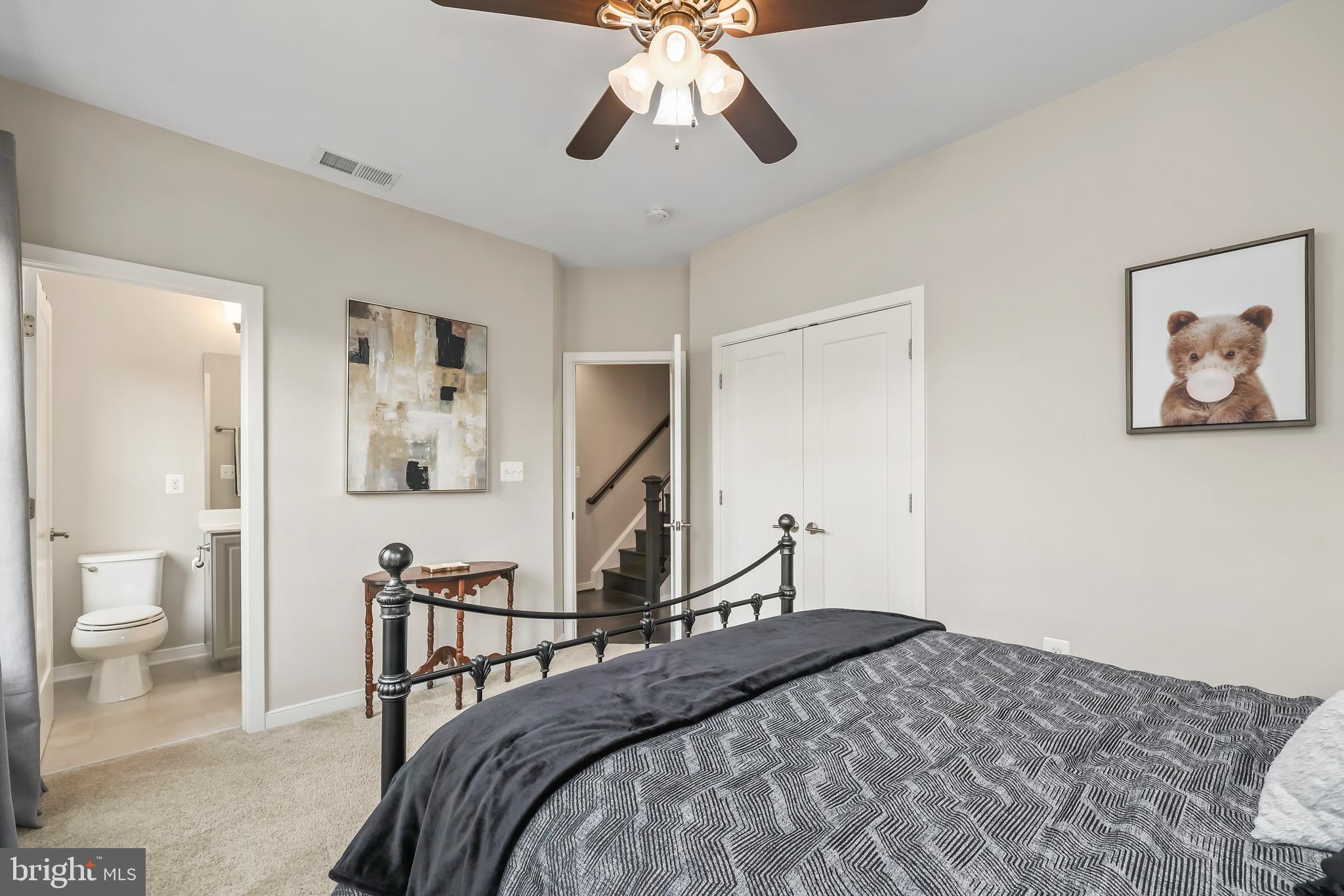 CRESCENT PLACE - Residential