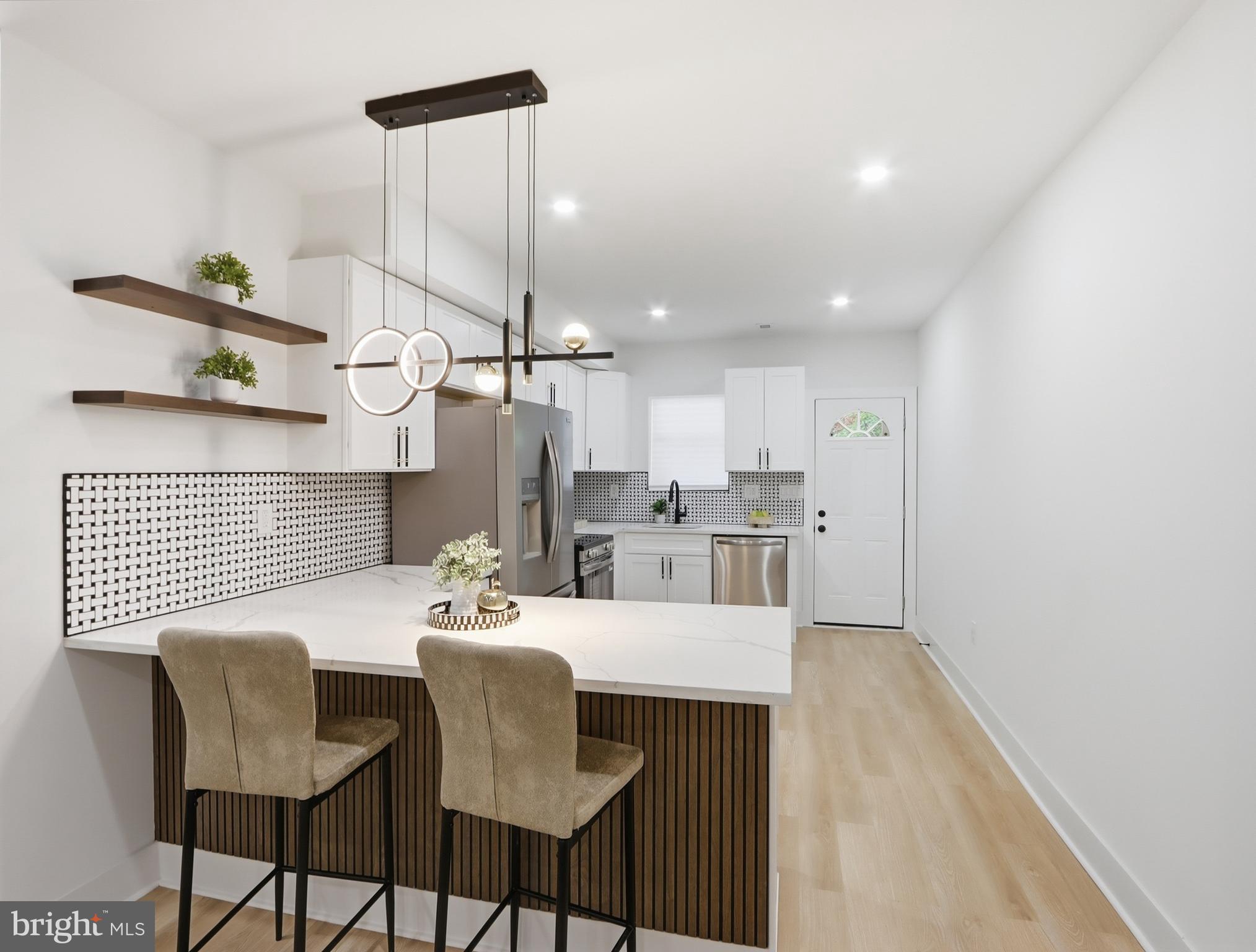 WAVERLY - Residential