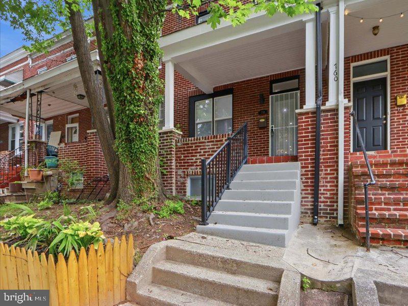 WAVERLY - Residential