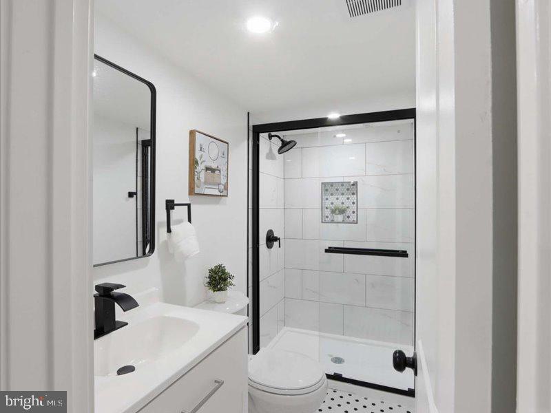 WAVERLY - Residential