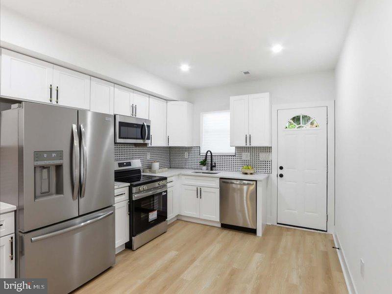 WAVERLY - Residential