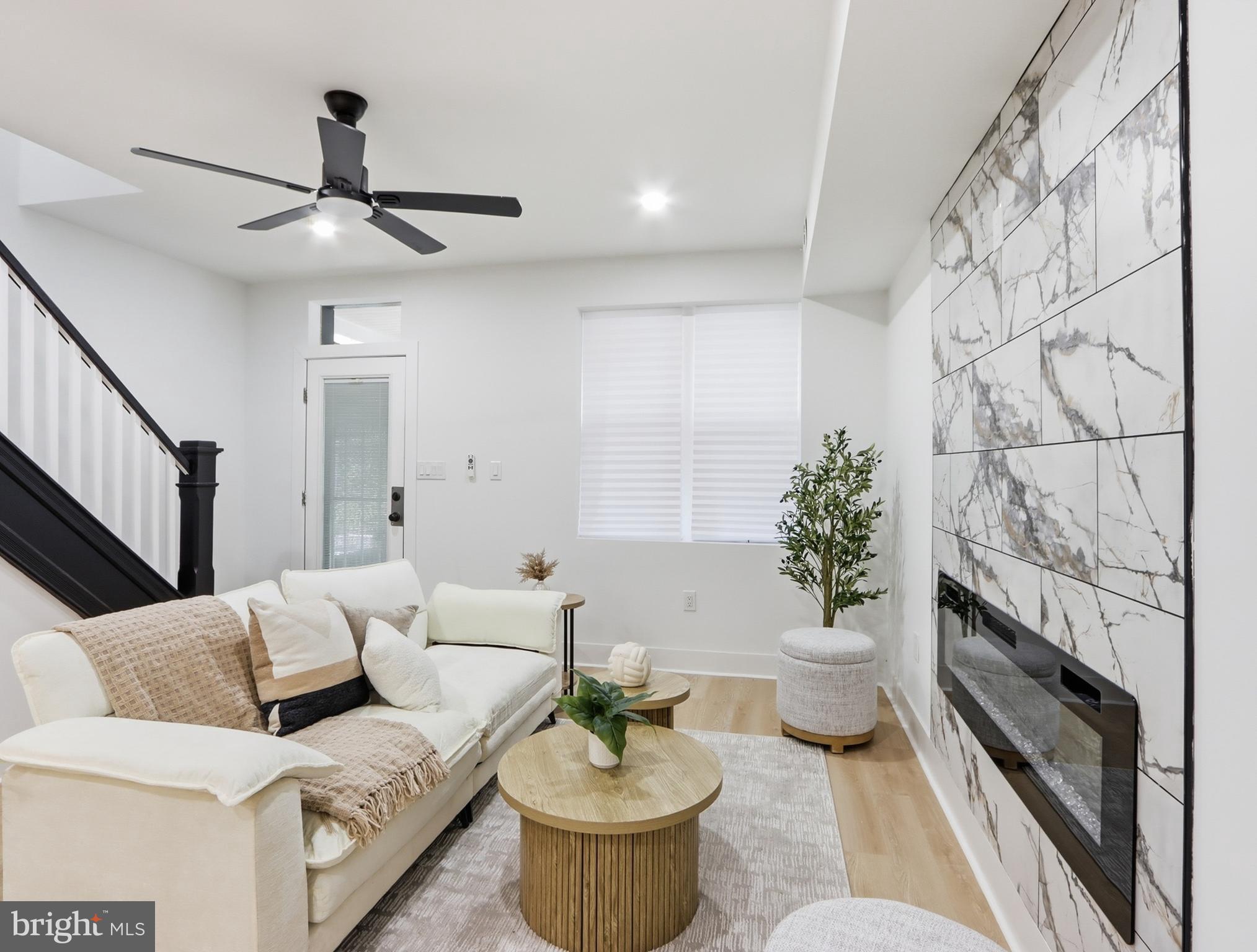 WAVERLY - Residential