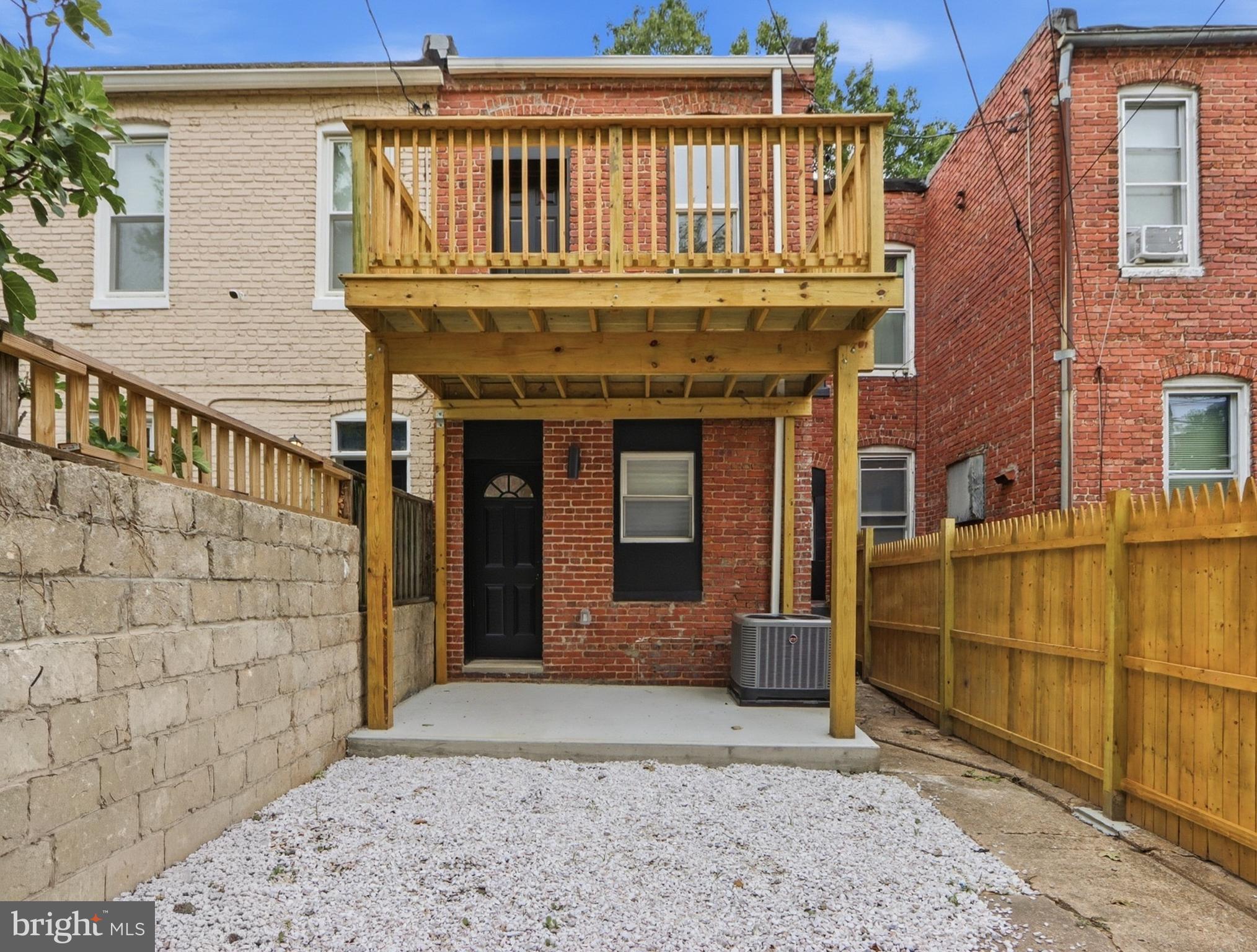WAVERLY - Residential