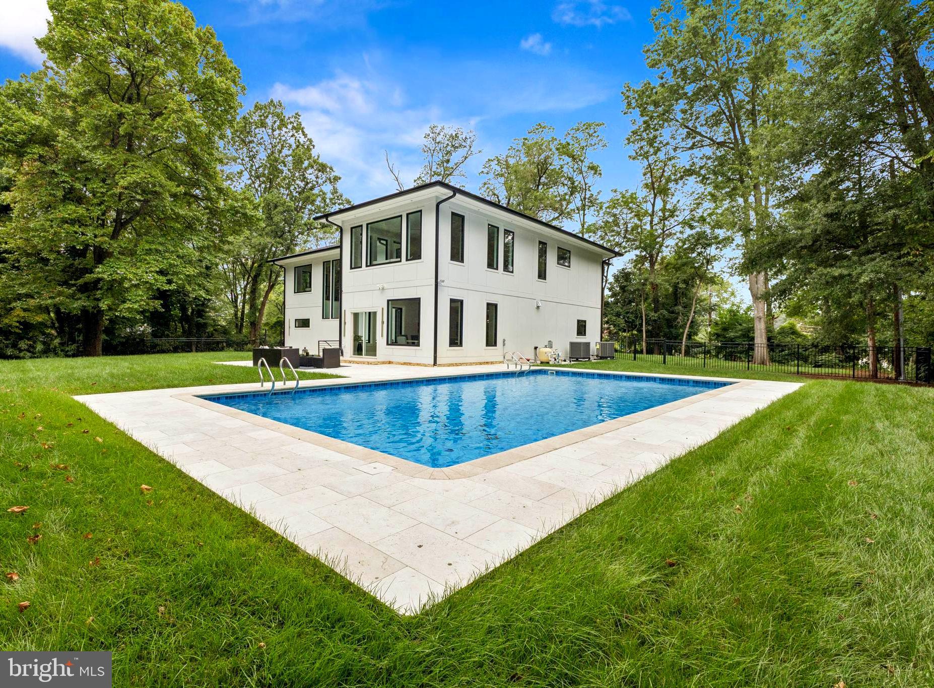 BROOK HILLS ESTATE - Residential