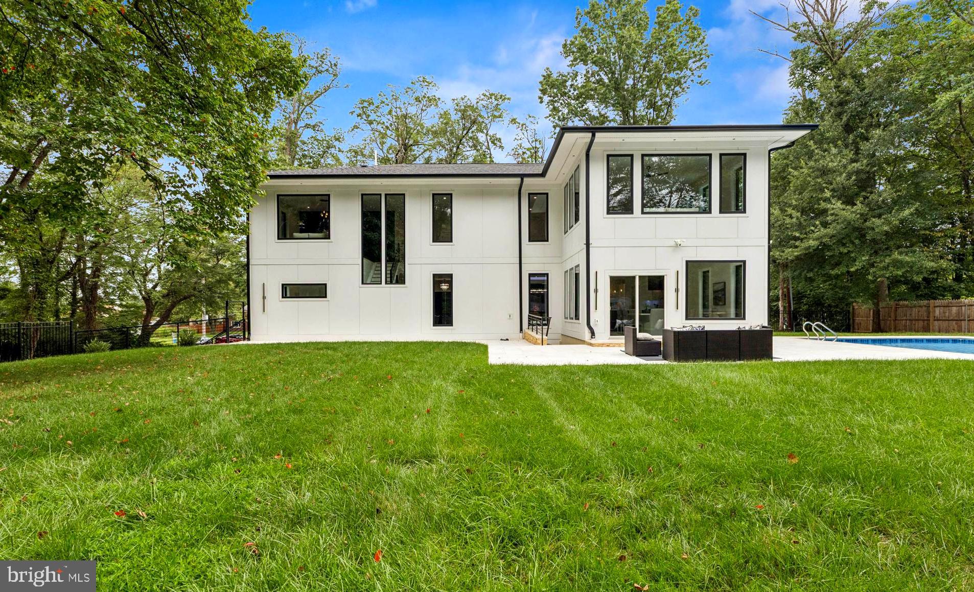 BROOK HILLS ESTATE - Residential
