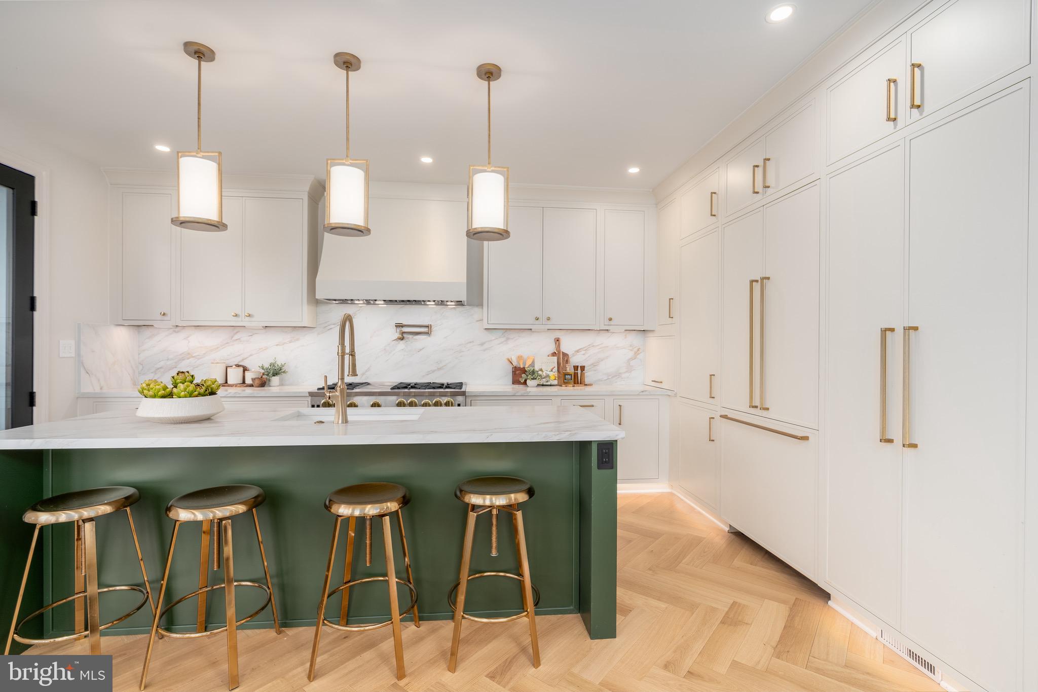 OBSERVATORY CIRCLE - Residential