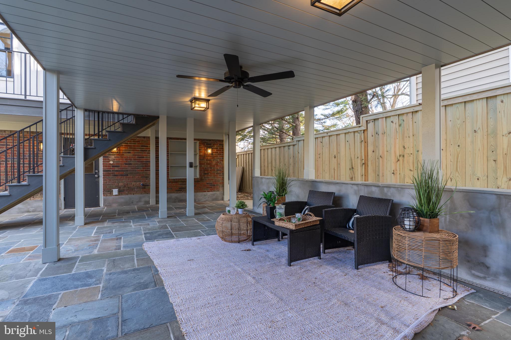 OBSERVATORY CIRCLE - Residential