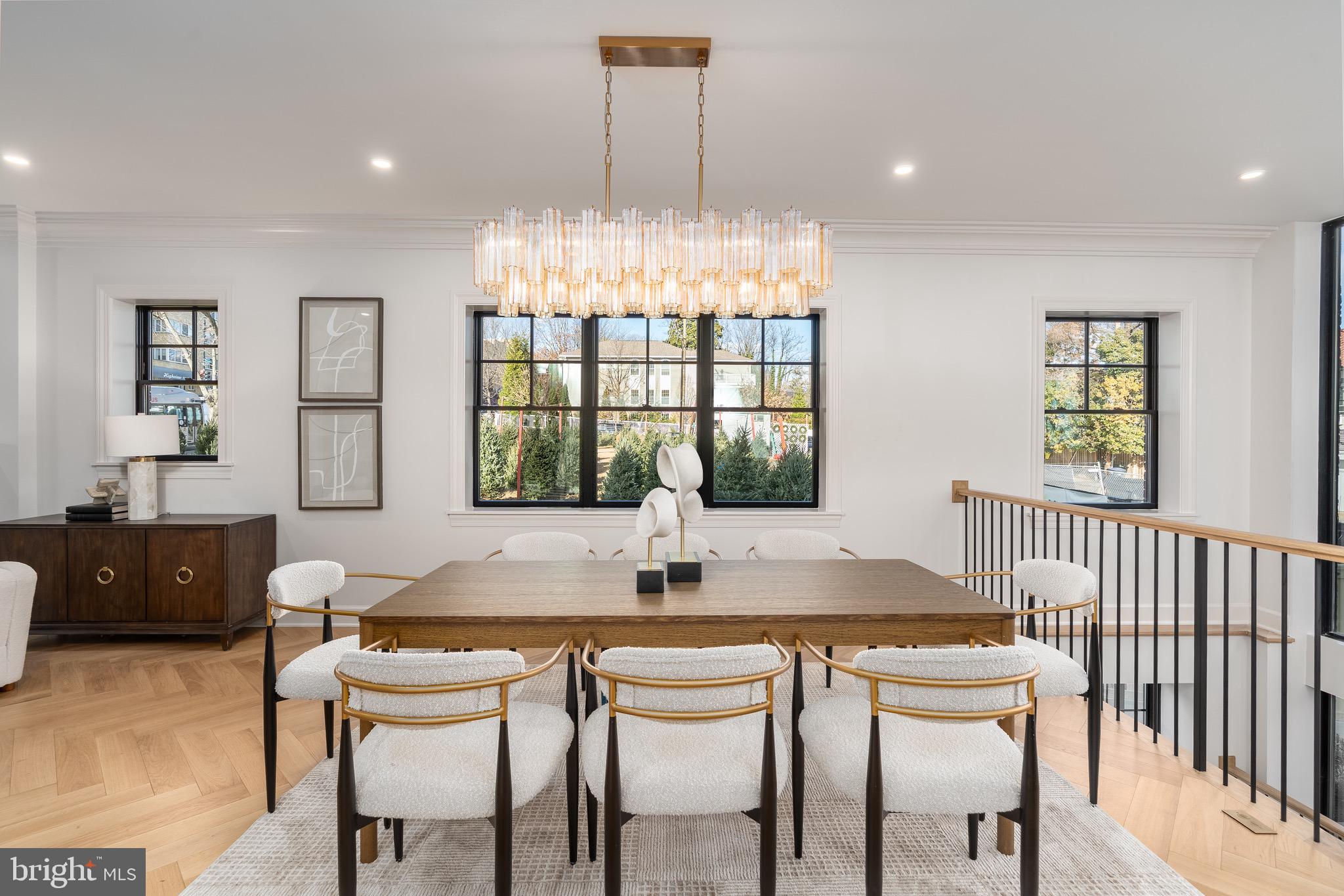 OBSERVATORY CIRCLE - Residential