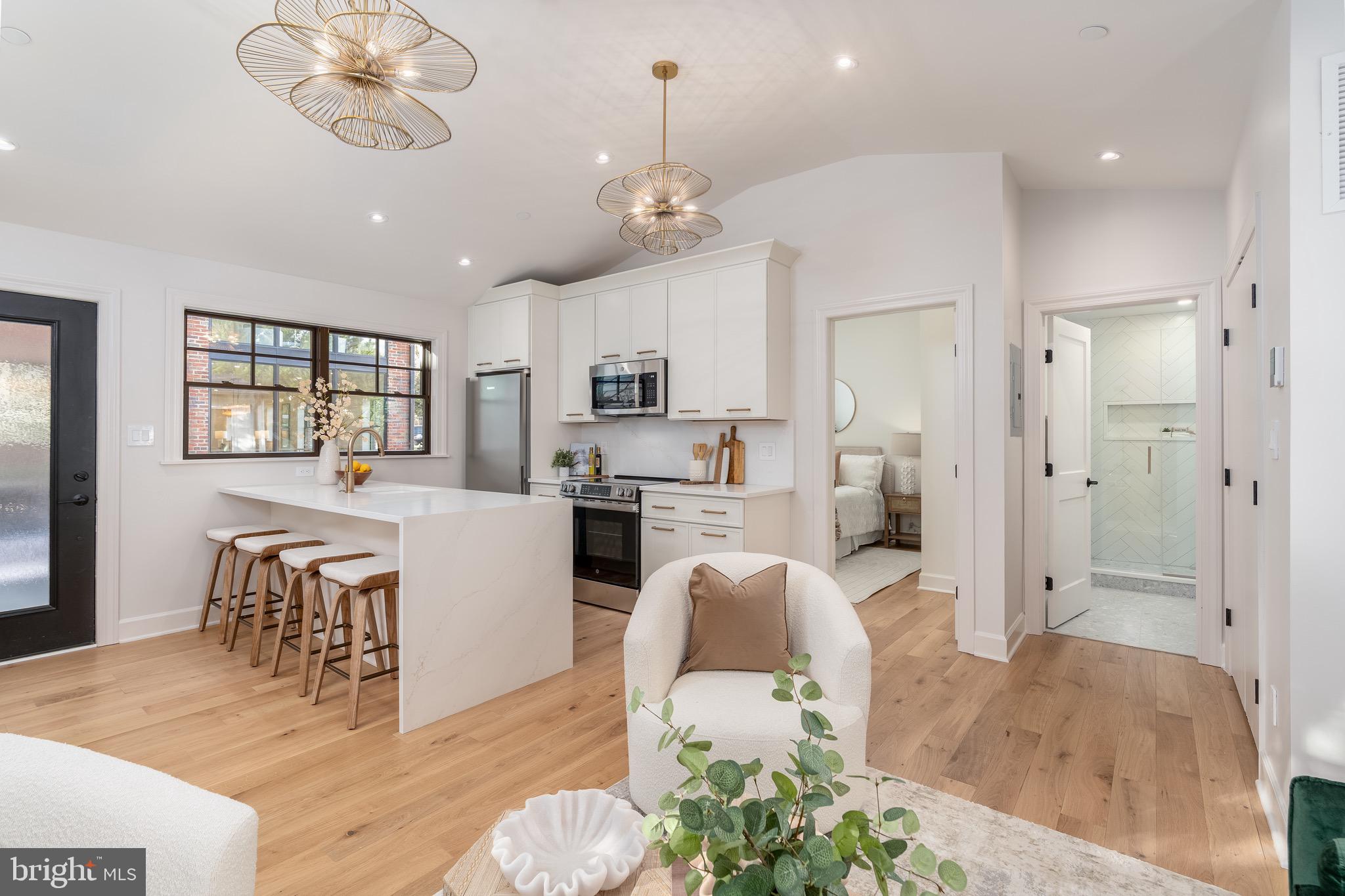 OBSERVATORY CIRCLE - Residential