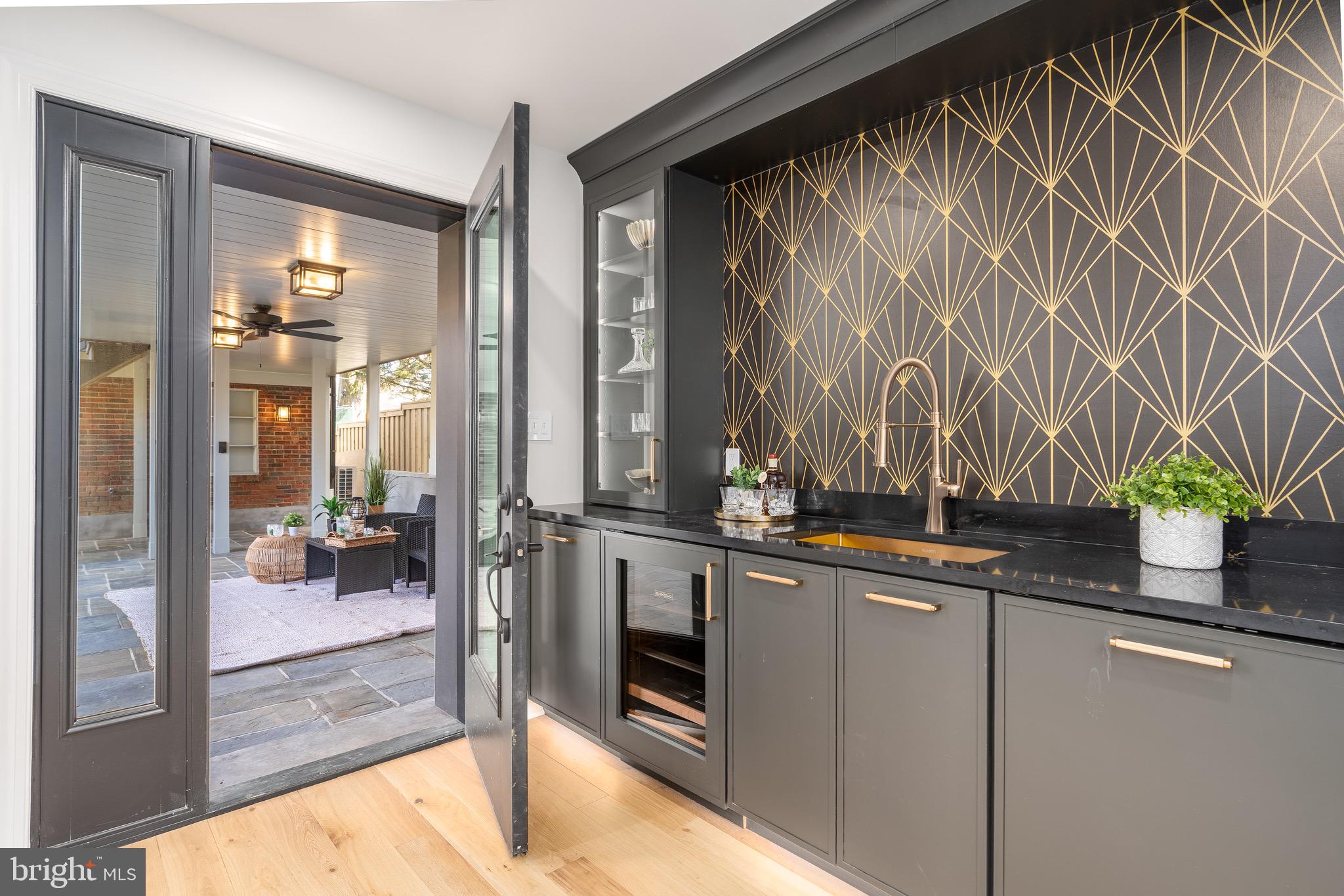 OBSERVATORY CIRCLE - Residential