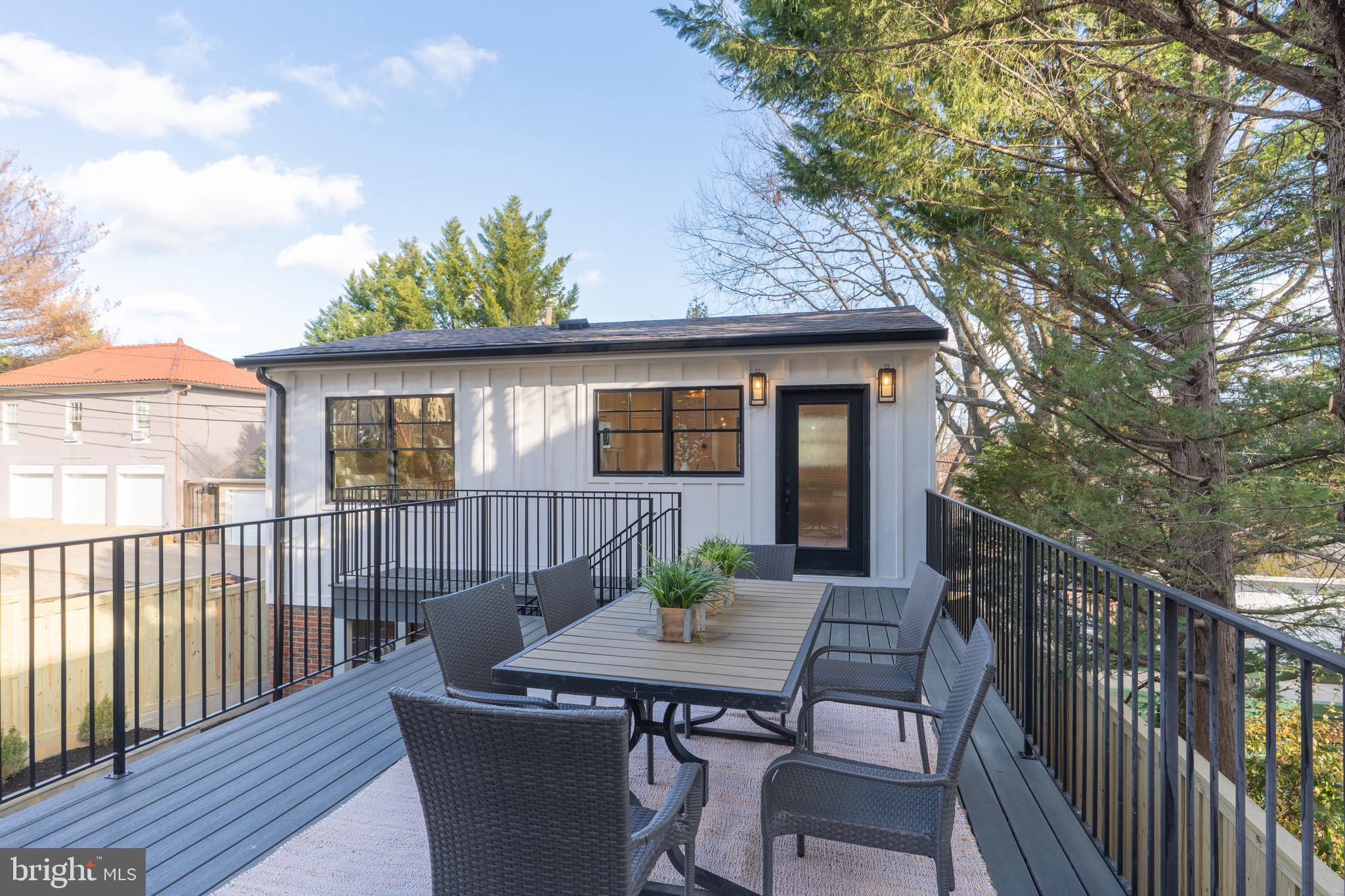 OBSERVATORY CIRCLE - Residential