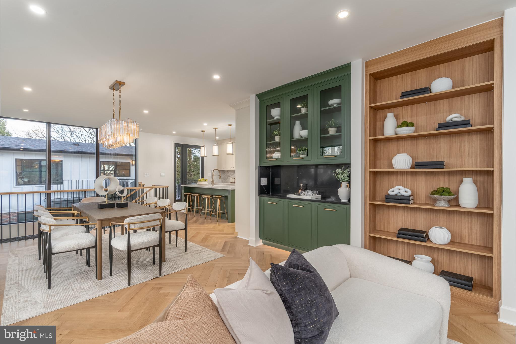OBSERVATORY CIRCLE - Residential