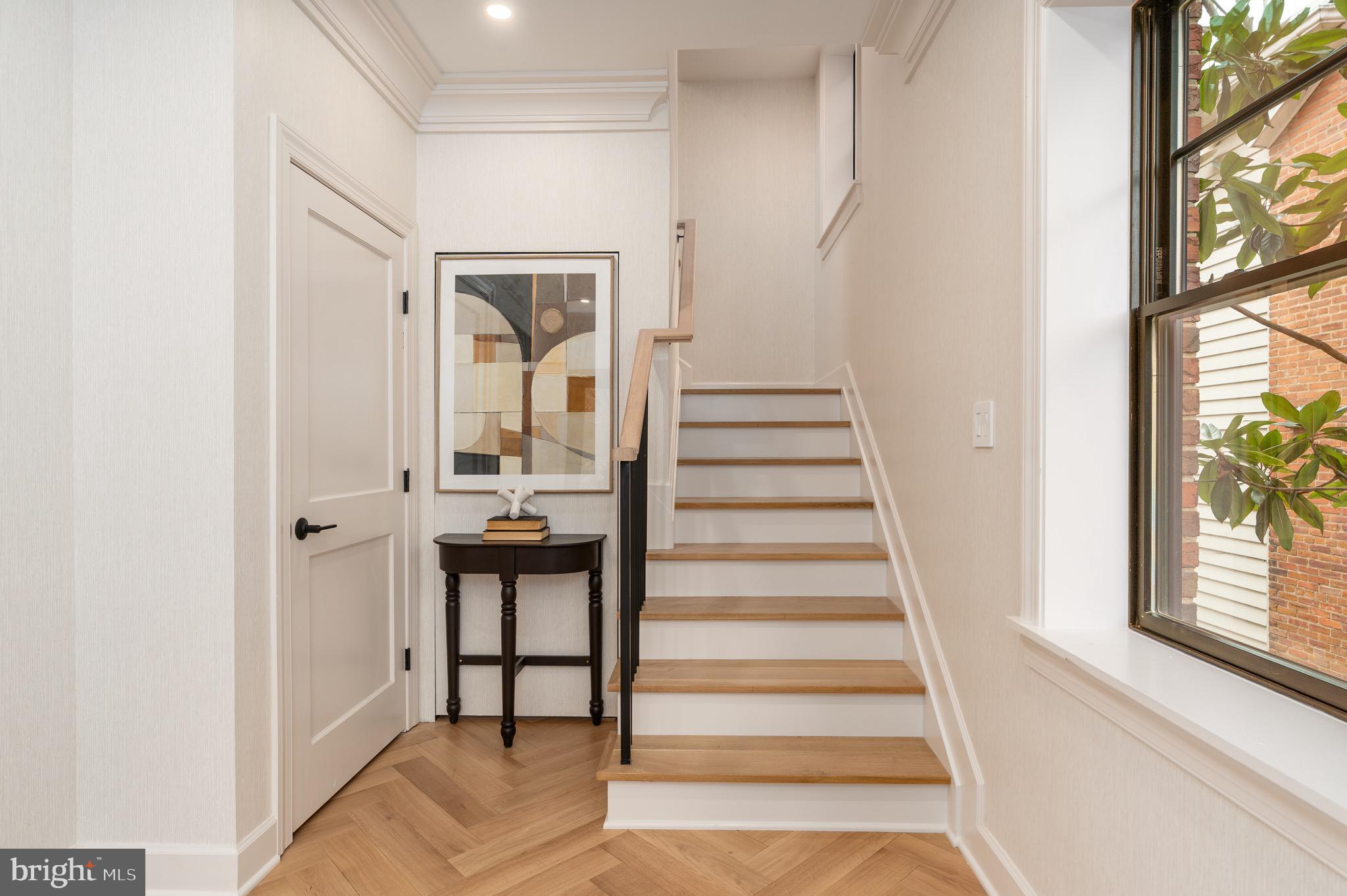 OBSERVATORY CIRCLE - Residential