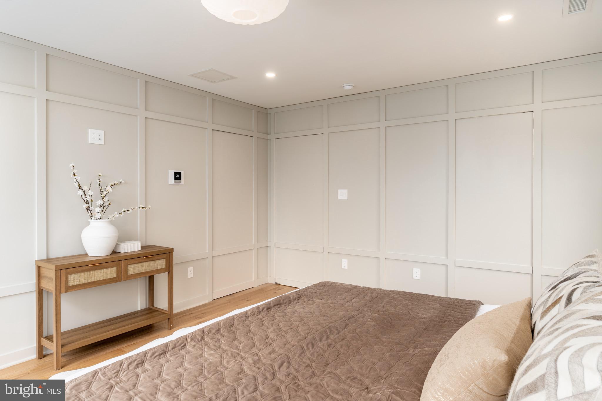 OBSERVATORY CIRCLE - Residential