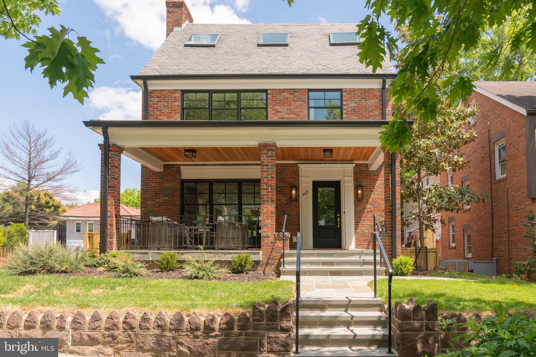 OBSERVATORY CIRCLE - Residential