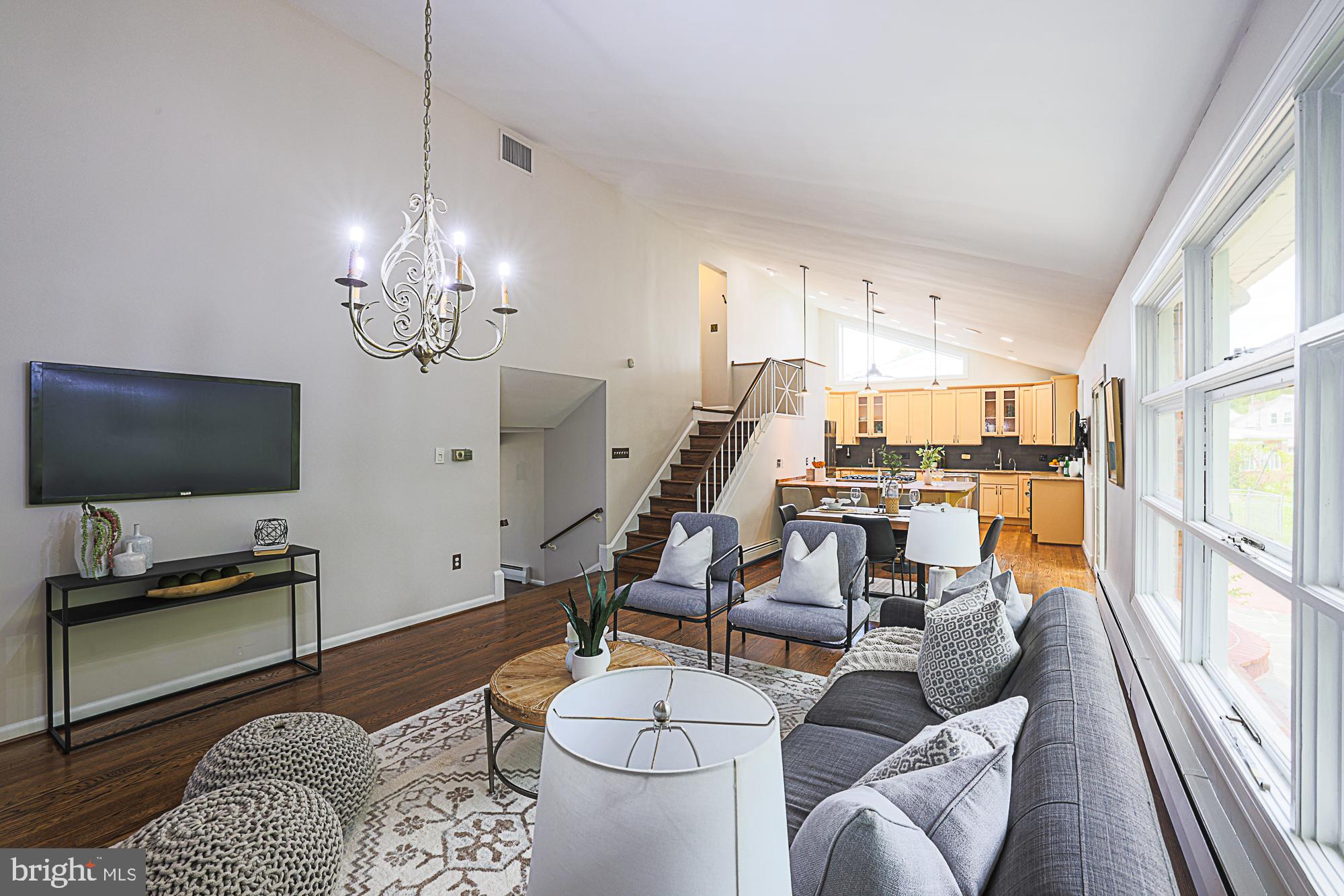 MEADOWOOD - Residential