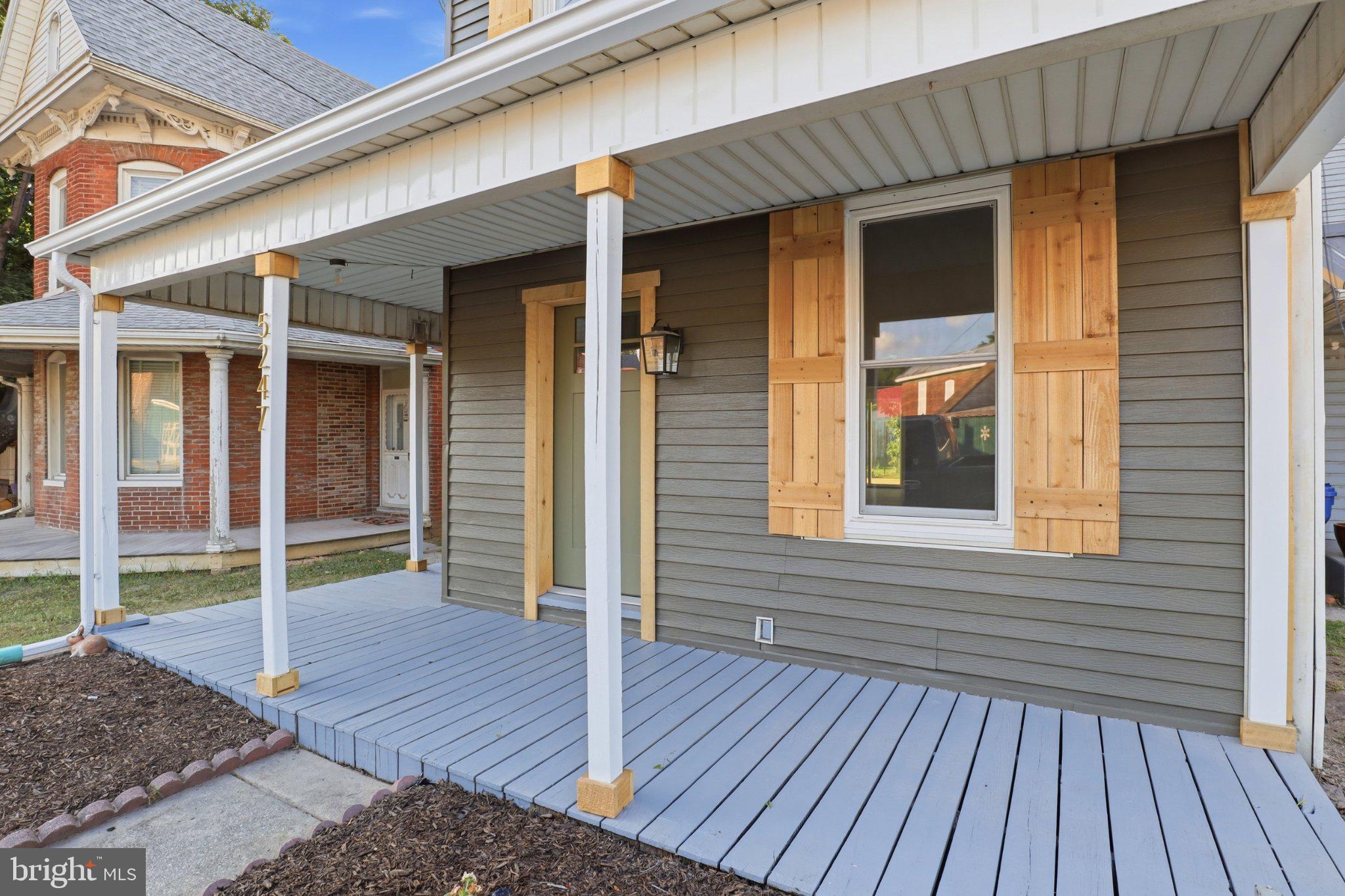LINCOLN HIGHWAY - Residential