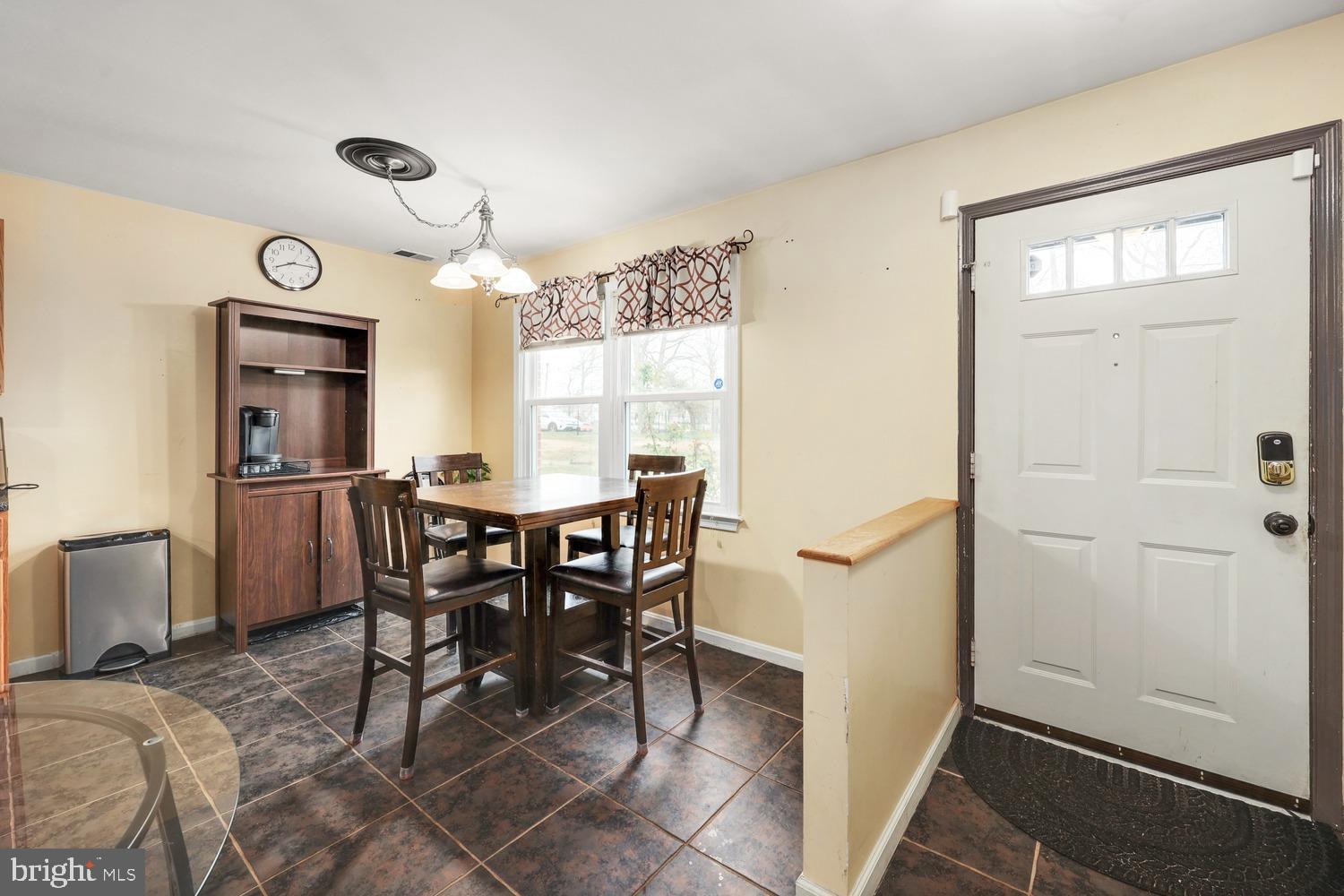 THOUSAND OAKS - Residential