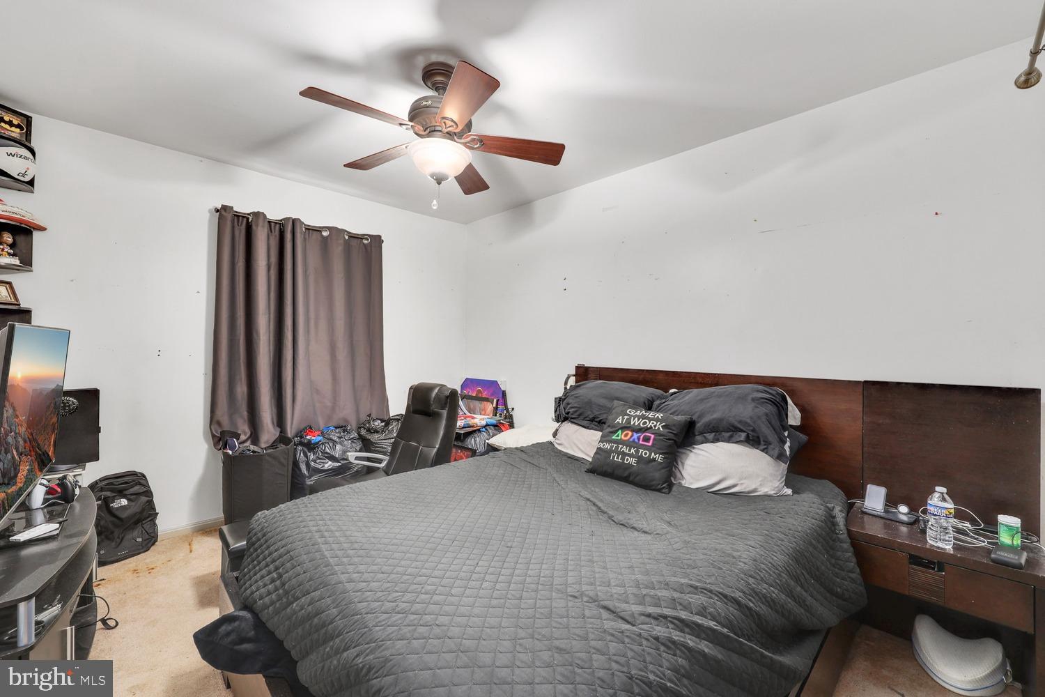 THOUSAND OAKS - Residential