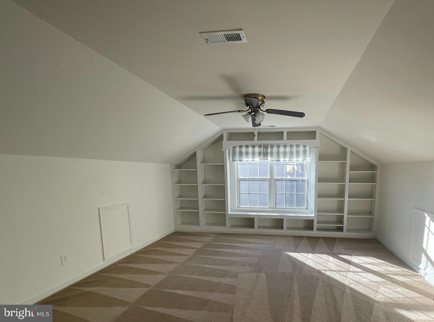 LEGACY WOODS - Residential