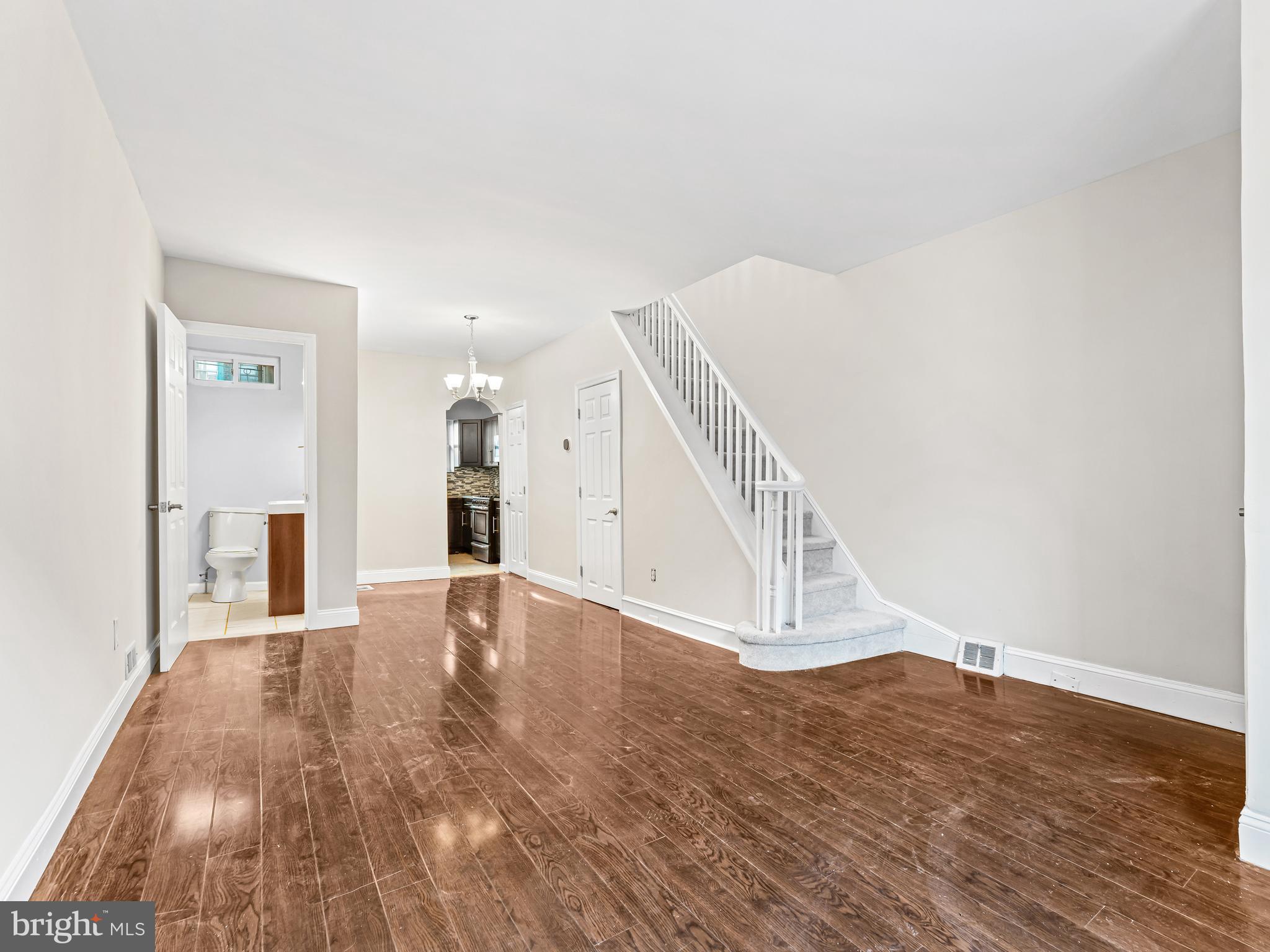 LOWER MOYAMENSING - Residential