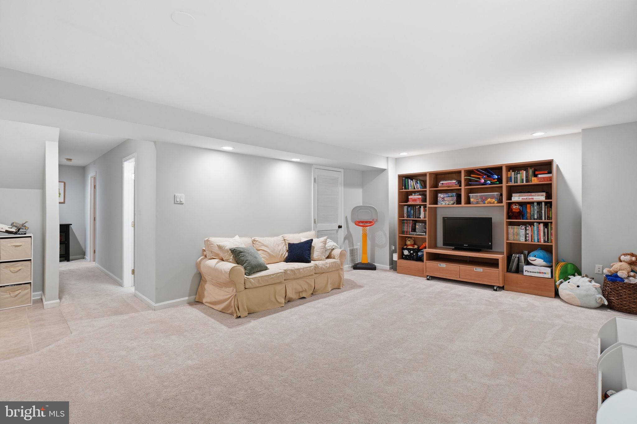 SOUTH RUN FOREST - Residential
